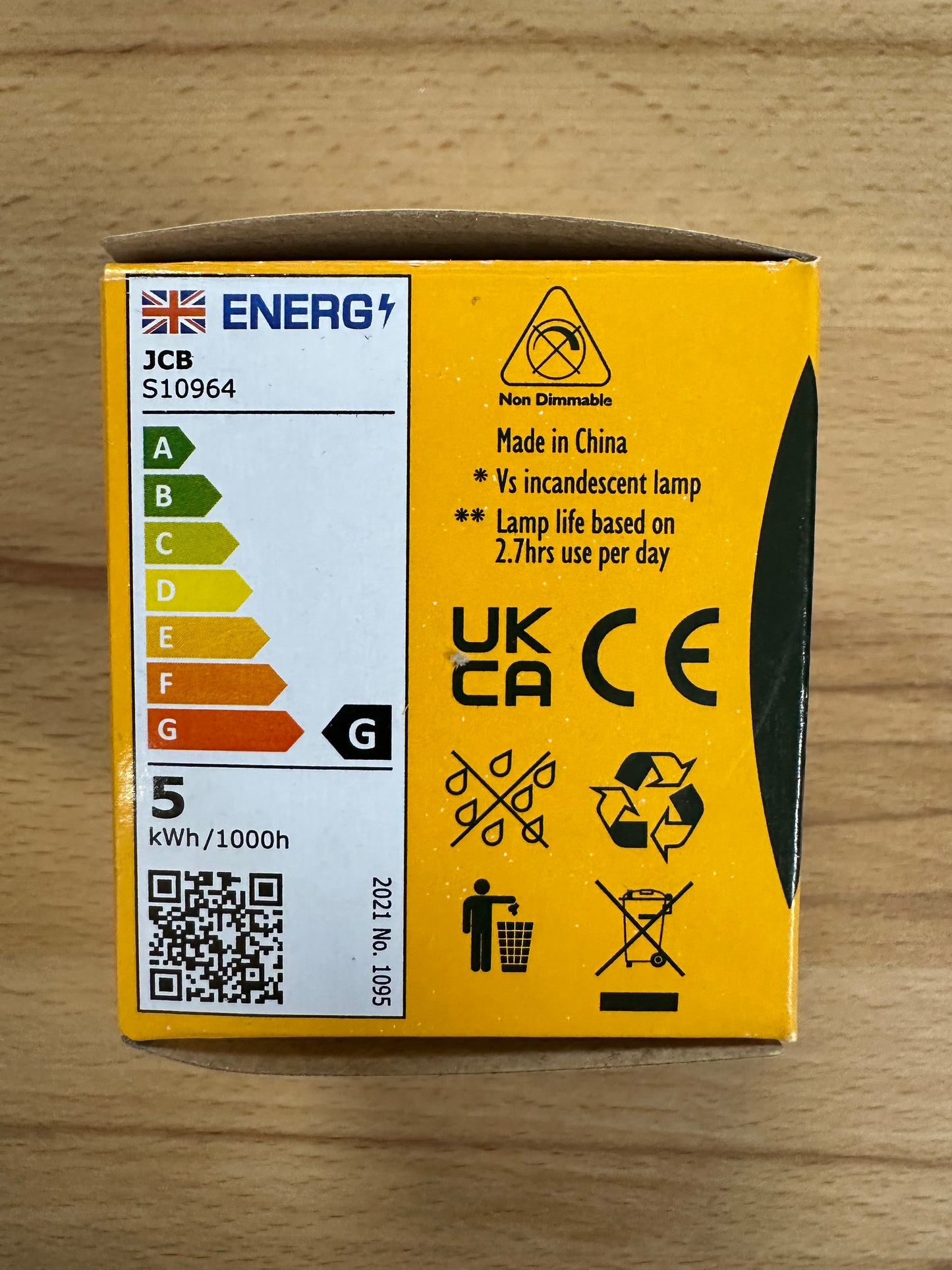 S10964 JCB 5W LED GU10 370LM Daylight - Pack of 1 - LED Retro