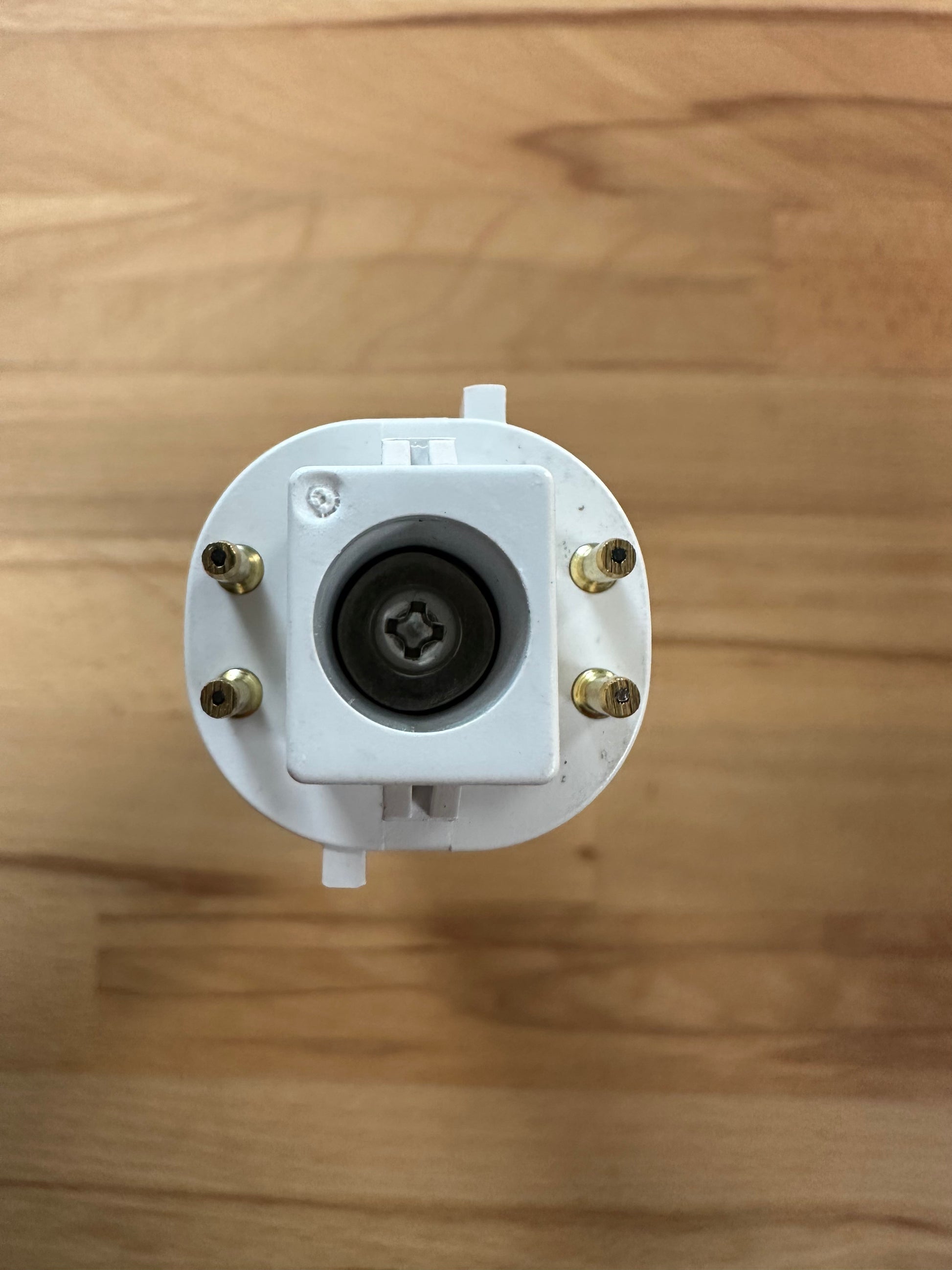4058075822016 = DULUX LED D/E26 HF & AC MAINS VALUE 10W 830 G24Q-3 990lm - LED Retro