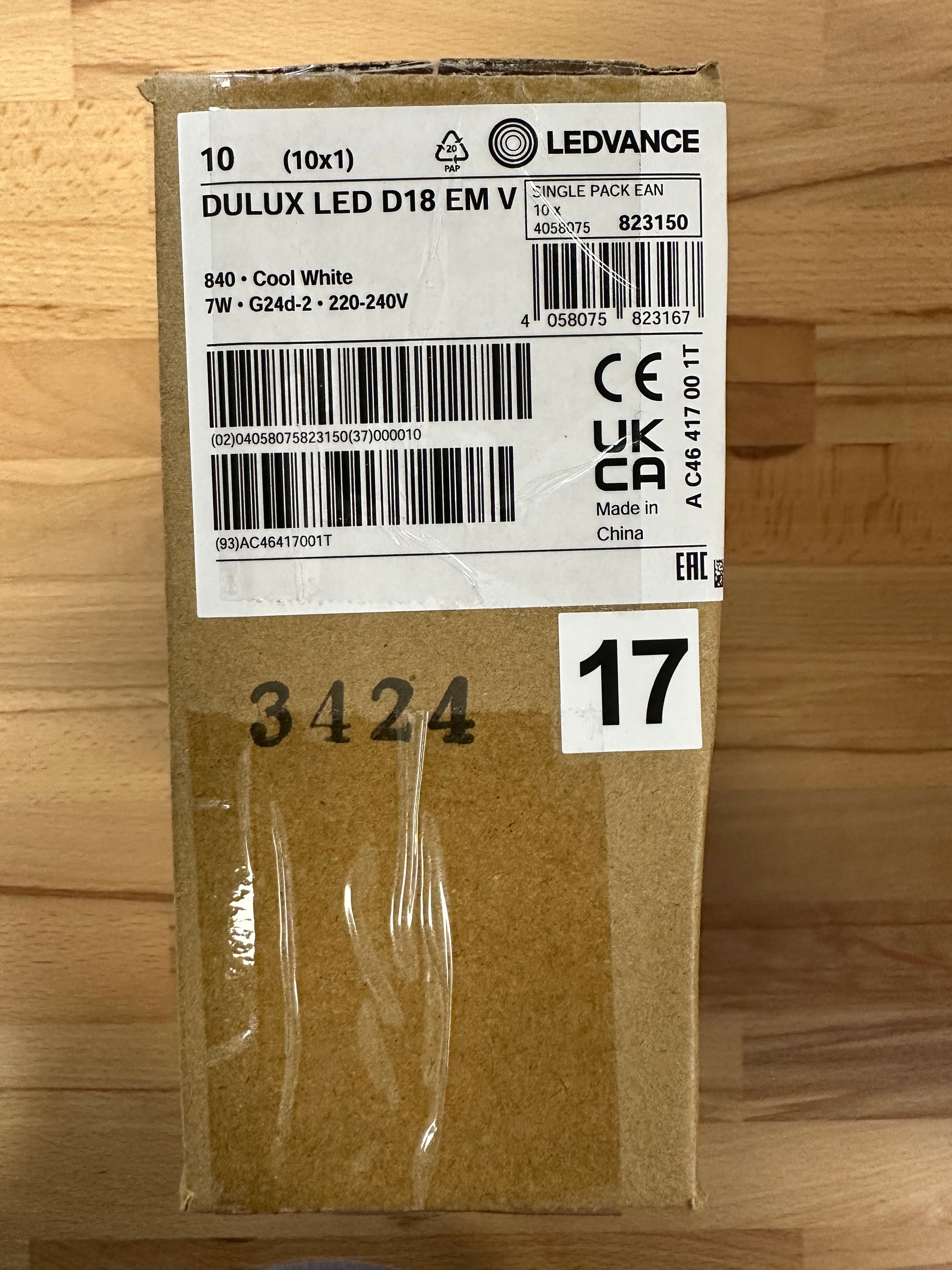 4058075823136 = DULUX LED D18 EM & AC MAINS VALUE 7W 830 G24d-2 700lm - LED Retro