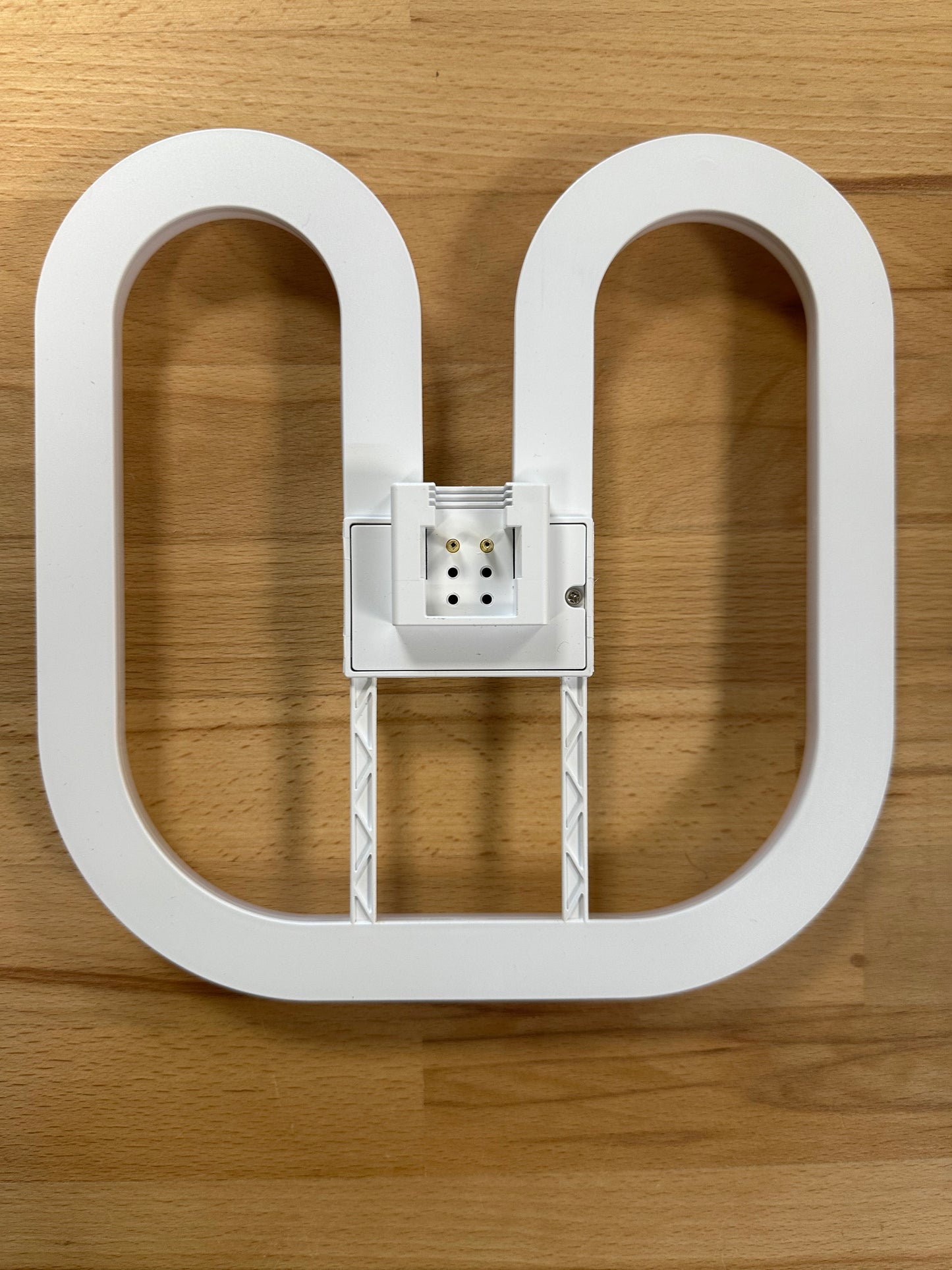 4058075822573 = DULUX LED SQ28 EM & AC MAINS VALUE 13W 830 GR8 - 1350lm - LED Retro