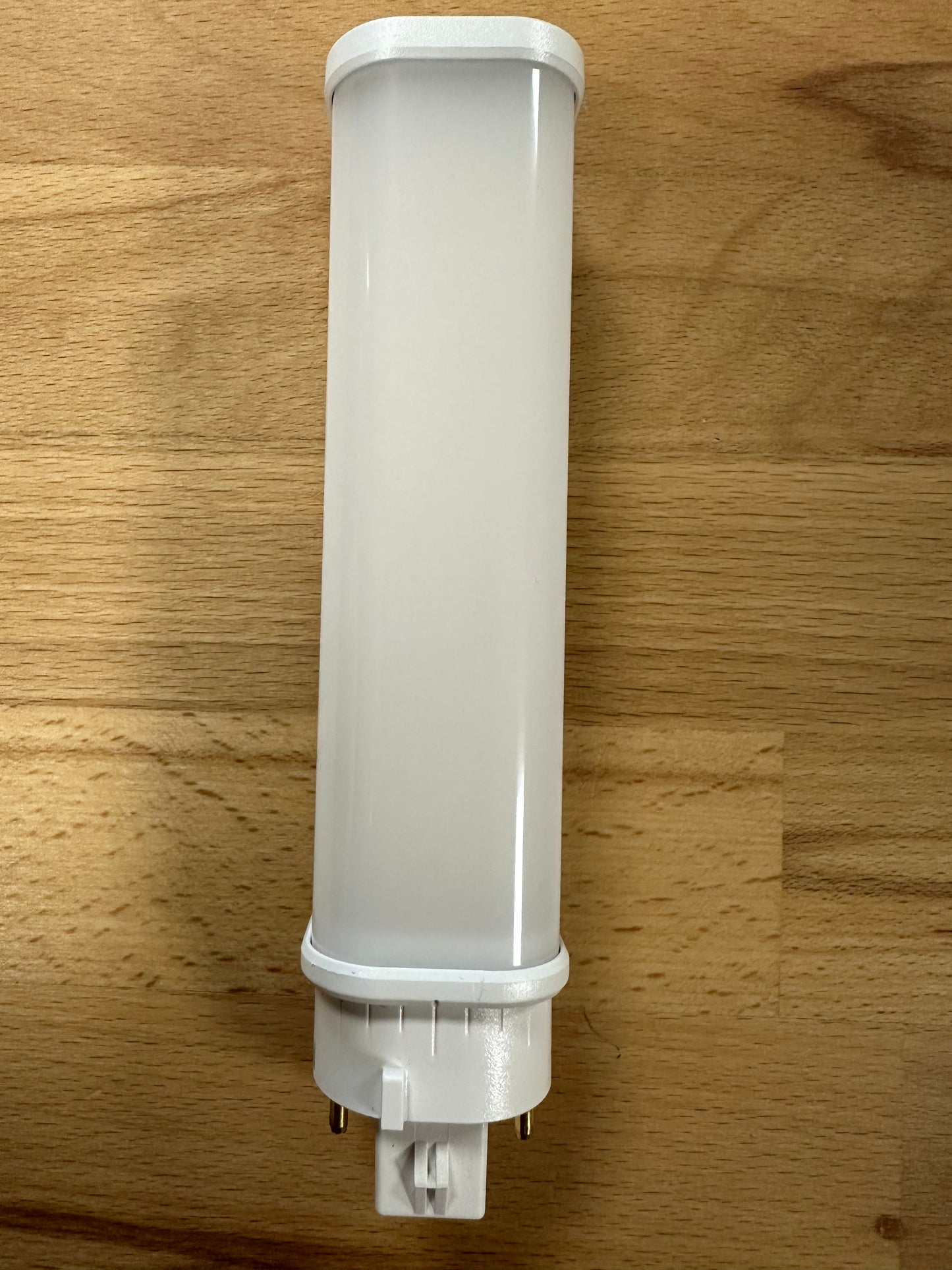 4058075821972 = DULUX LED D/E18 HF & AC MAINS VALUE 7W 830 G24Q-2 700lm - LED Retro