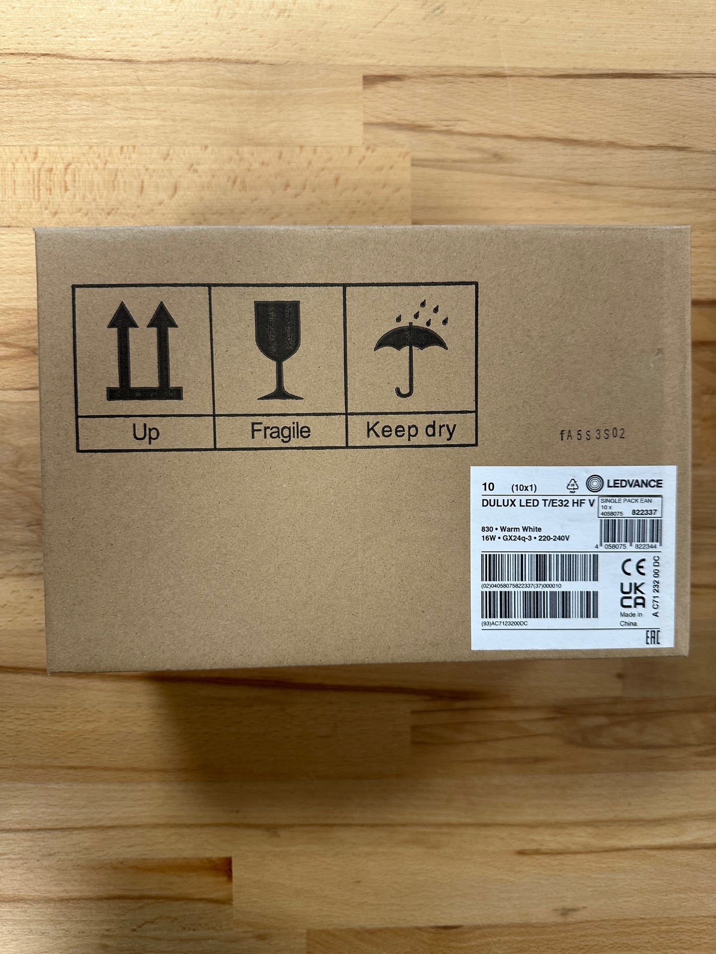 4058075822337 = DULUX LED T/E32 HF & AC MAINS VALUE 16W 830 GX24Q-3 1620lm - LED Retro