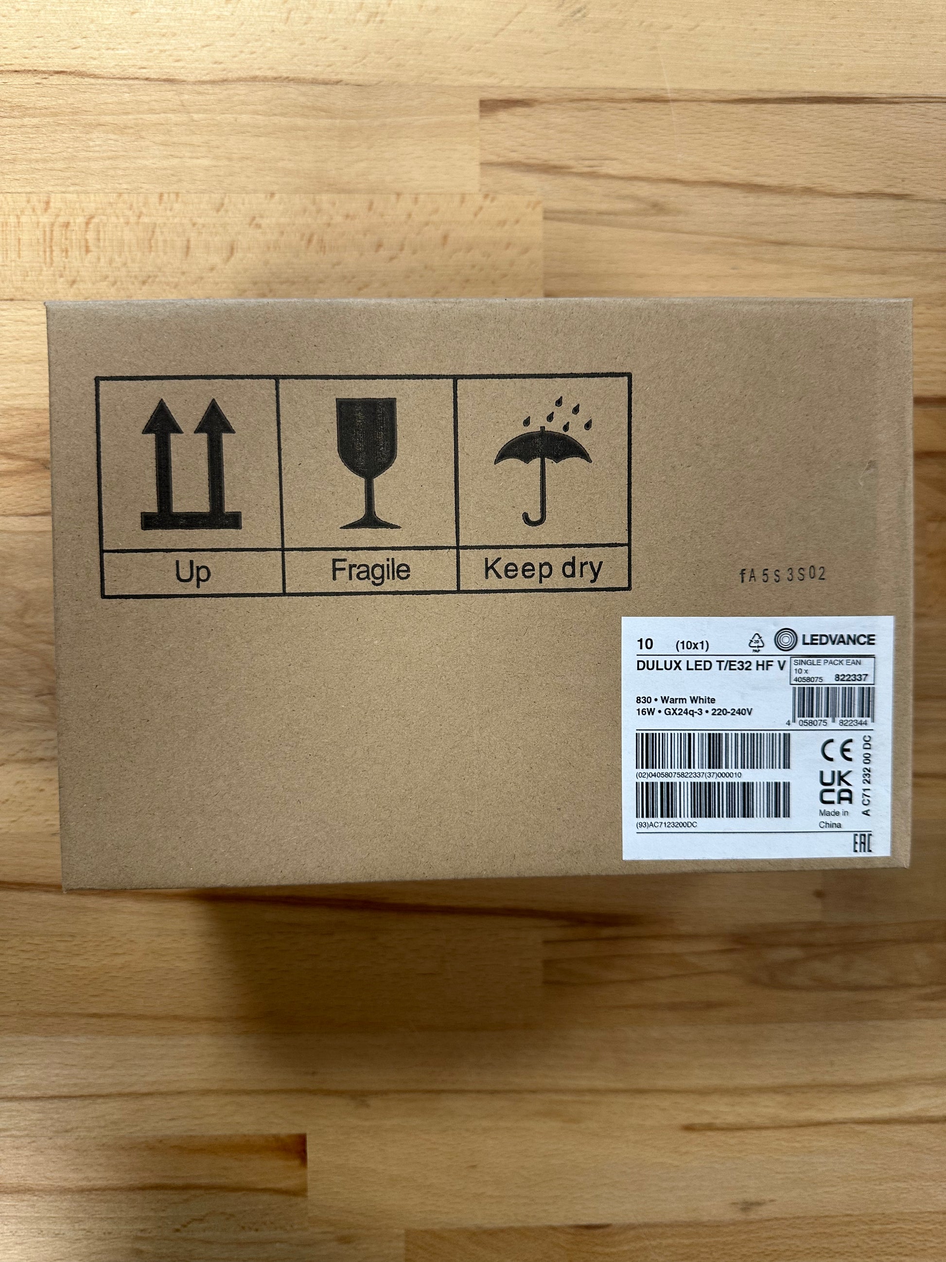 4058075822337 = DULUX LED T/E32 HF & AC MAINS VALUE 16W 830 GX24Q-3 1620lm - LED Retro