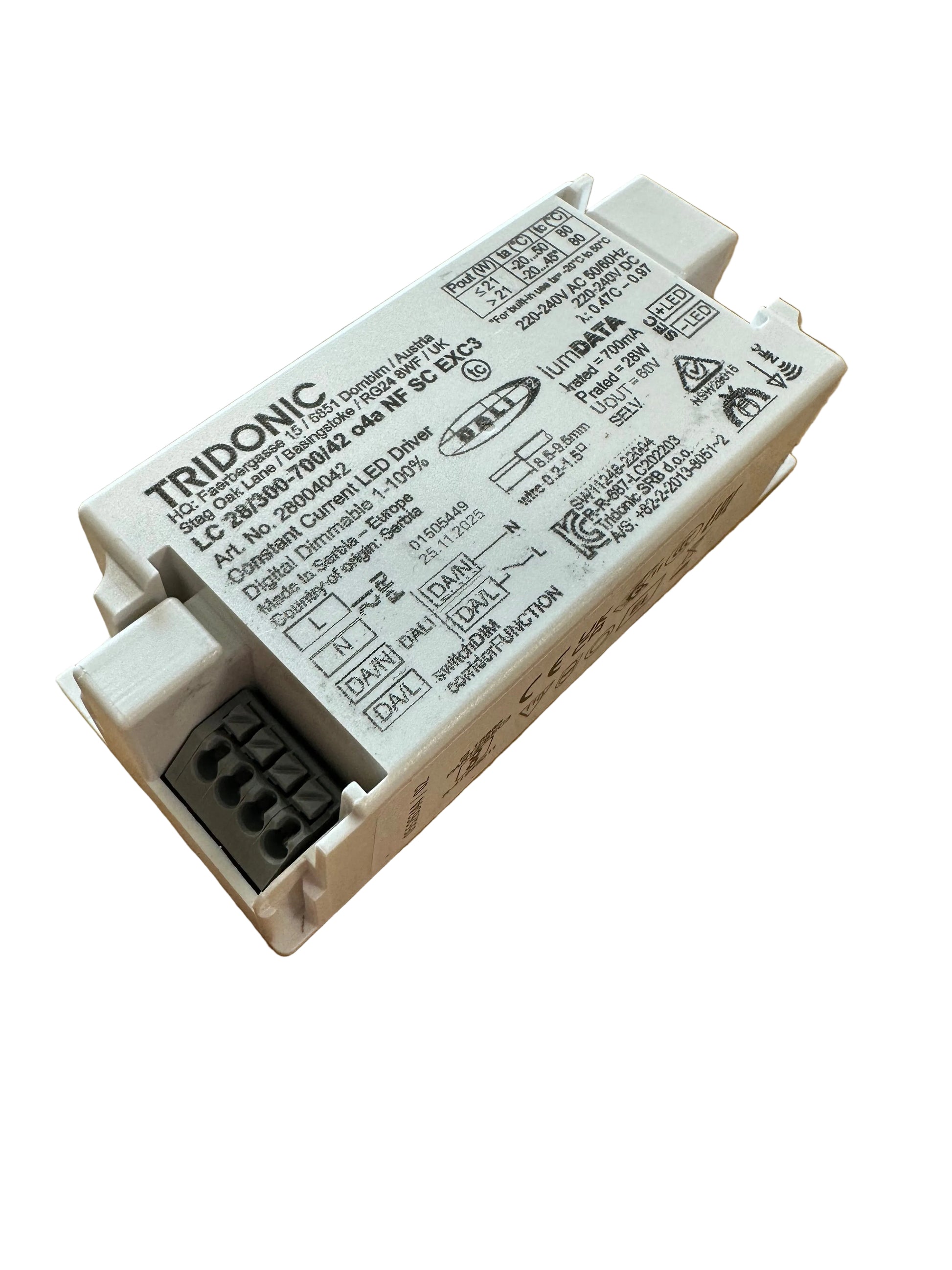 Tridonic 28004042 Driver LC 28W 300–700mA 42V o4a NF SC EXC3 - LED Retro