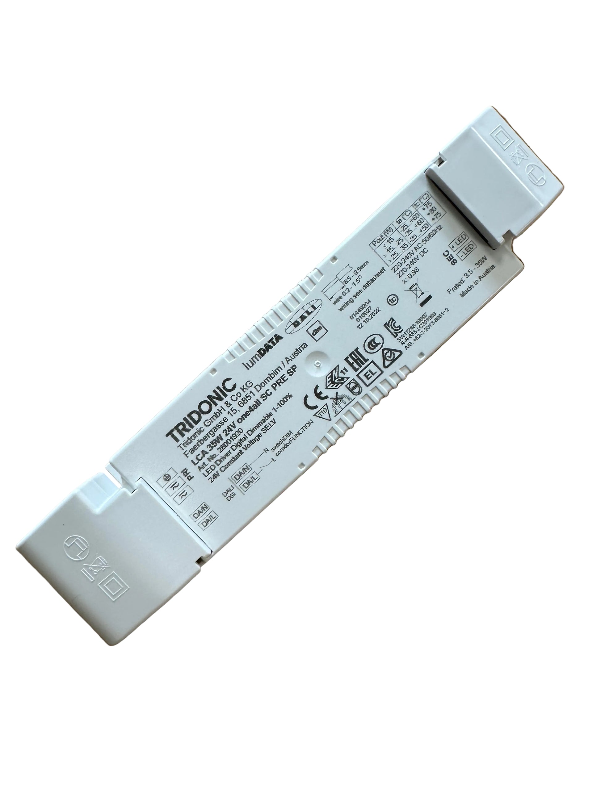 Tridonic LCA 35W 24V one4all SC PRE SP Spec Sheet - LED Retro